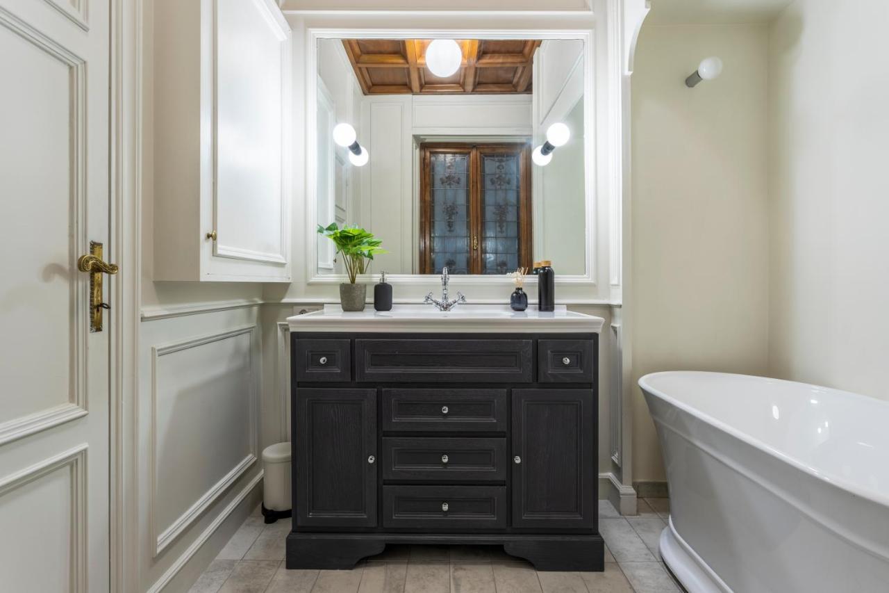 Luxury Cola Apartment Rom